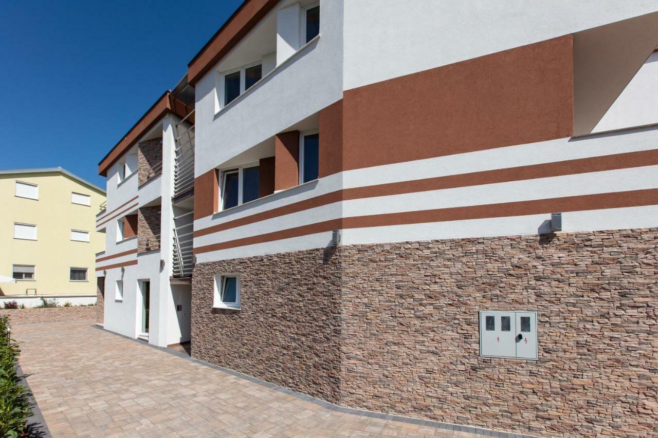 Vila Tatjana Vodice Esterno foto
