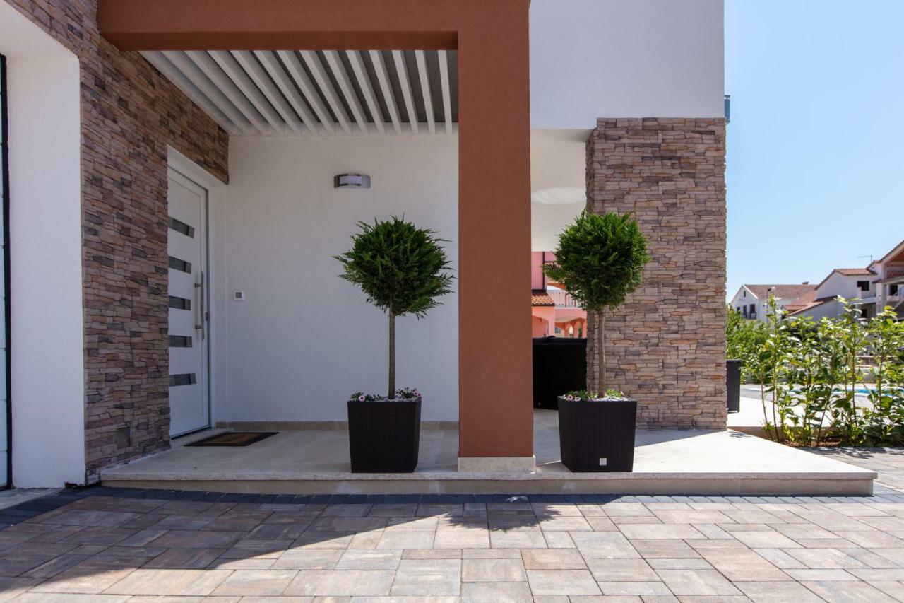 Vila Tatjana Vodice Esterno foto